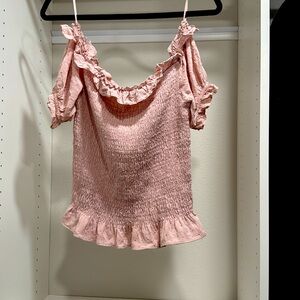 Short sleeve pink blouse